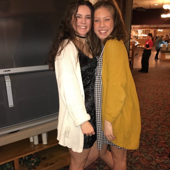 BLACK VELVET DRESS - Picture 2 of 2